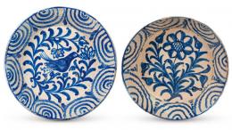 Lote 1433: Dos fuentes en cerámica esmaltada en azul cobalto de fajalauza.
Granada, S. XX