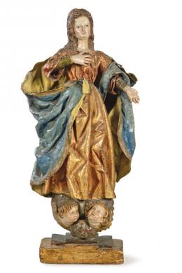 1051   -  Lote 1051: Escuela Galaico Porguesa S. XVII
"Virgen Inmaculada"
Talla de madera policromada y dorada 