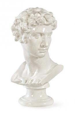 1088   -  Lote 1088: "David" busto de cerámica esmaltada en blanco, Italia h. 1970.