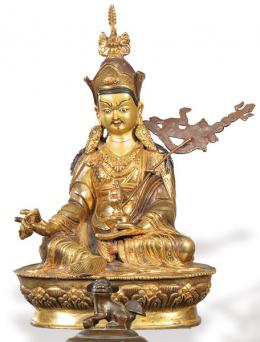 Lote 1362: "El Gurú Padmasambhava" en bronce dorado y policromado, Tibet h. 1950.