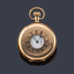 Lote 2570: DENNISON CASE Cº, reloj saboneta cazador con caja chapada en oro.