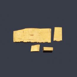 Lote 2663: Placas en oro de 24 K con un peso de 12,22 grs.