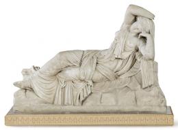 1489   -  Lote 1489
"Ariadna Dormida" Escultura de mármol tallado S. XIX