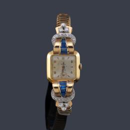 Lote 2104: ROLEX reloj joya años '40 de señora con caja y brazalete en oro amarillo de 18K, diamantes y zafiros calibrados sintéticos.