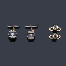 Lote 2241: Gemelos y pareja de botones 'Art Decó' con zafiros calibrados y diamantes talla antigua. Años '30.