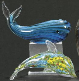 Lote 1105: Delfín y ballena de cristal de Murano