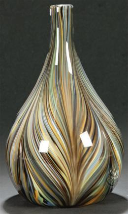 Lote 1113: Jarrón periforme de cristal de Murano con decoraicón plumeada