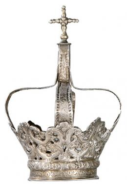 Lote 1256
Corona de plata para talla vestidera S. XVIII.