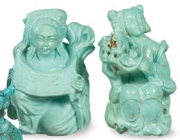 Lote 1346: Dos figuras de turquesa talladas chinas S. XX