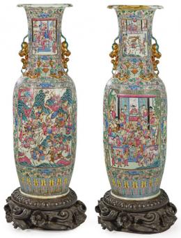 Lote 1376: Pareja de jarrones de porcelana china de Cantón con esmaltes de la Familia Rosa, Dinastía Qing S. XIX.