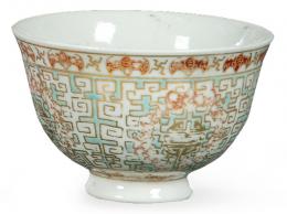 Lote 1393: Cuenco de porcelana china en turquesa, rojo de hierro y oro, Dinastía Qing, época de Xianfeng (1851-1861)