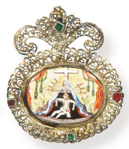 Lote 1479
Relicario oval de esmalte y plata con Piedad S. XVIII