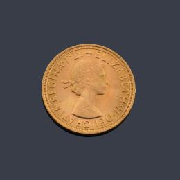 Lote 2662: Reina Isabel de Inglaterra, libra en oro de 22 K.