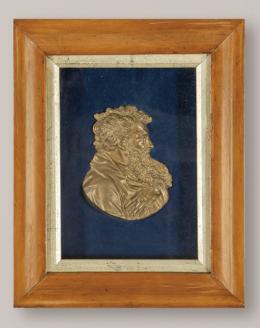 Lote 1108
"San Pablo según Jean Warin" de bronce dorado cincelado, S. XIX. 
Con marco de madera de arce.