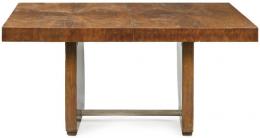 Lote 1288: Mesa de comedor art decó extensible en madera de nogal, sobre pedestales de lados curvos unidos por chambrana de metal tubular.
Inglaterra, años 30