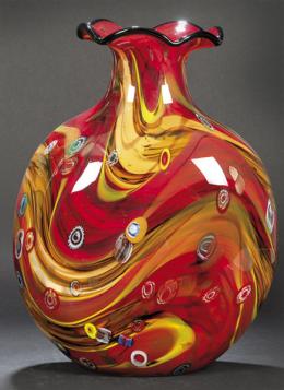 Lote 1506: Jarrón grande rojo de cristal de Murano