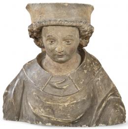 Lote 1536: "Canónigo", Francia S. XIX
Busto de estilo gótico en escayola policromada