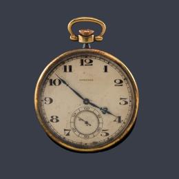 Lote 2528: LONGINES, reloj lepin con caja en oro amarillo de 18 K.