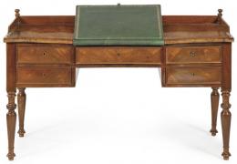 Lote 1294-A: Mesa de escritorio victoriana en madera de caoba y palma de caoba, con cinco cajones cortos sobre patas torneadas y talladas.
Inglaterra, segunda mitad S. XIX