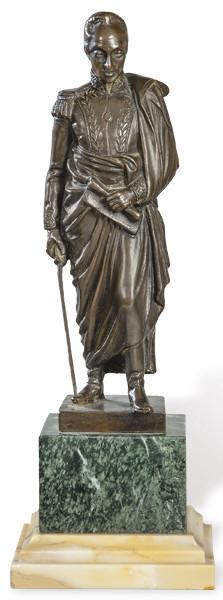 Lote 1347: Siguiendo el modelo de Pietro Tenerani (Italia 1789-1869)
"General Bolivar" S. XX
Escultura en bronce patinado con base de mármol serpentín y mármol blanco, siguiendo el original que se encuentra en la plaza de Bolivar de Bogotá.