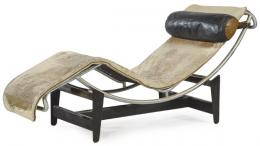 Lote 1393
Le Corbusier, Pierre Jeanneret, Charlotte Perriand. Para Cassina
Chaise longue LC4 (1928)