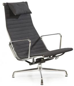 Lote 1431: Charles (1907 -1978) y Ray Eames (1912 - 1988) para Vitra. 
Aluminium Chair EA 124