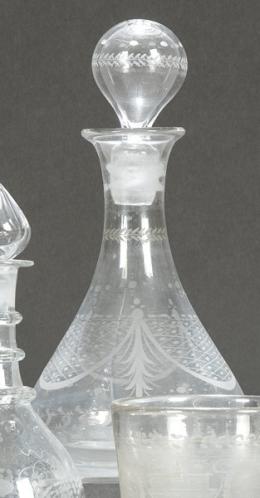 Lote 1104: Lcorera de cristal francés grabado a la rueda S. XIX