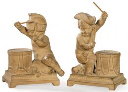 Lote 1129: "Amorcillos Músicos" pareja de figuras en terracota firmadas "Brizol", Francia S. XIX.