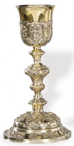 Lote 1153: Cáliz francés de plata sobredorada punzonada Ley 950 del orfebre de Lion André Favier (1805-1860).