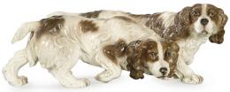 Lote 1474: Grupo escultórico de dos perros de raza cocker en porcelana de Goldscheider, con marca en una de las patas.
Austria, S. XX