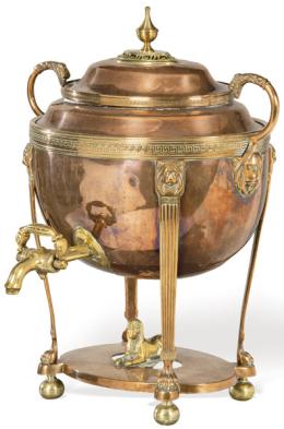 Lote 1517: Samovar de cobre y bronce ff. S. XIX pp. S. XX.