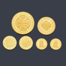 Lote 2590: 6 Monedas conmemorativas "150 años de la desaparición de los escudos" en oro de 24 K. Con estuches y certificados.