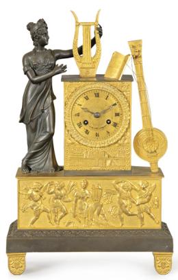 Lote 1236: Reloj de sobremesa Carlo X en bronce dorado y pavonado. 
Francia, primer tercio del S. XIX