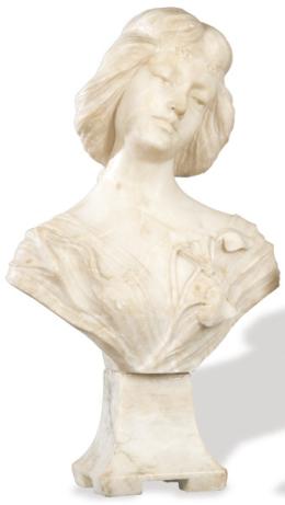 Lote 1447: "Mujer con Cinta en la Frente" Busto tallado en alabastro, Italia h. 1900.