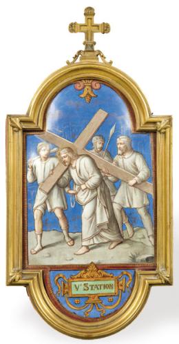 Lote 1113
Via Crucis, V Estación en esmalte, Francia ff. S. XIX pp. S. XX.
Con marco de bronce rematado en cruz.