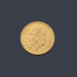 Lote 2761: Moneda de diez pesos mexicanos en oro de 22 K.