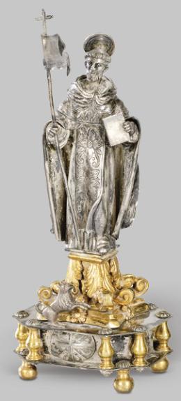 Lote 1242: "Santo Domingo de Guzmán" en plata y bronce dorado, España S. XVII.