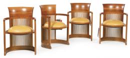 Lote 1338: Frank Lloyd Wright (1867-1959) para Cassina
Conjunto de cuatro sillas 606 Barrel Taliesin
