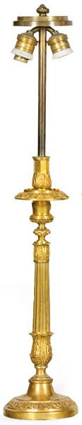 Lote 1564: Lámpara de mesa de bronce dorado S. XX.