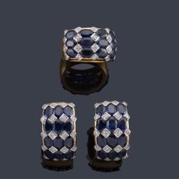 Lote 2268
Pendientes y anillo con diseño de damero con zafiros talla oval intercalado con brillantes.