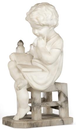 Lote 1027
"Niño Leyendo" en alabastro tallado, Italia S. XIX.
Inspirado en modelo de Antonio Canova.
