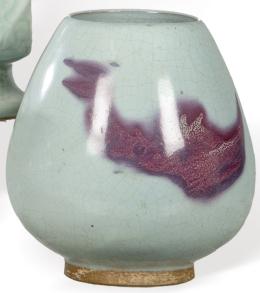 Lote 1388
Vaso de cerámica con vidriado Jun yao, China, ff. S. XIX pp. S. XX.