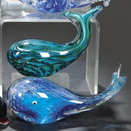 Lote 1028: Dos ballenas cristal de Murano