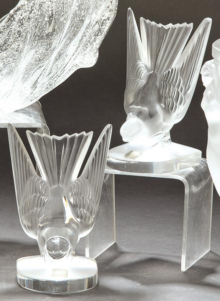  Pareja de sujetalibros de cristal helado de Lalique modelo Golondrinas Hirondelle h. 1960.