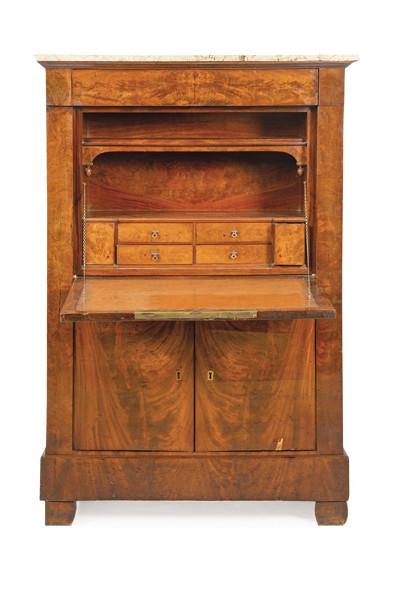  Secretaire à abbatant directorio en madera de caoba y palma de caoba con tapa de mármol. Francia, primer tercio S. XIX