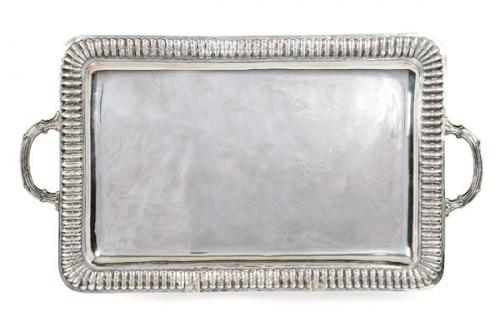  Gran bandeja de dos asas de plata española punzonada 1ª Ley de López.