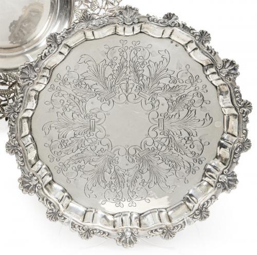 Lote 1186
Salvilla circular de plata española punzonada 1ª Ley de Orfebrería Rizomera.