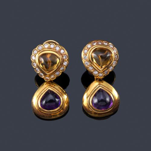  PERE FERRANDIZ
Pendientes largos con cuarzos citrinos y amatistas en talla cabujón y brillantes.