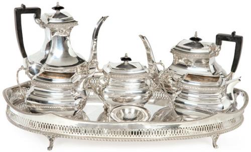 Lote 1234
Juego de café y te de plata española punzonada Ley 925 de Pasgorcy.