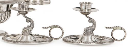  Pareja de palmatorias de plata española punzonada 1ª Ley.